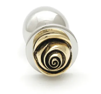 Bijou anal Rosebud modèle Bouton de Rose en taille XL