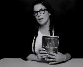 Nouvelle vidéo de lecture orgasmique de Clayton Cubitt