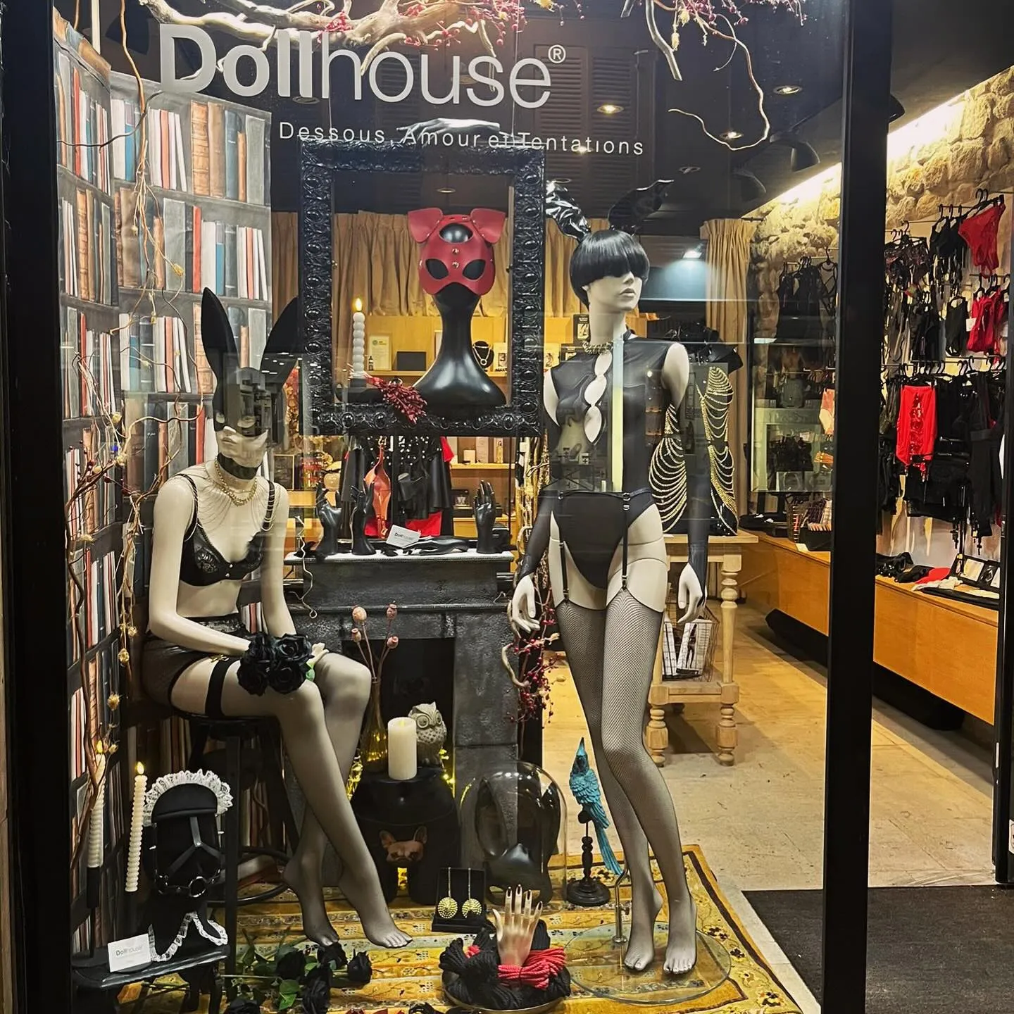 dollhouse boutique 04