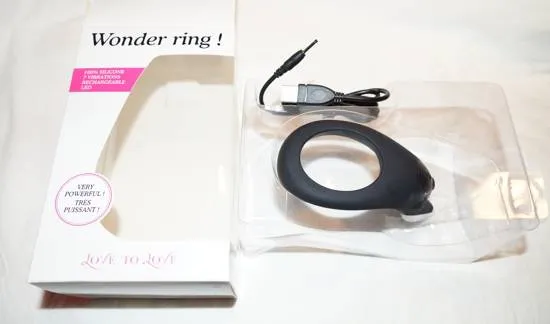Contenu du packaging du Wonder Ring avec manuel et câble USB