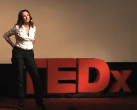 Nathalie Giraud à TEDx : nous ne sommes jamais uniquement deux sous la couette