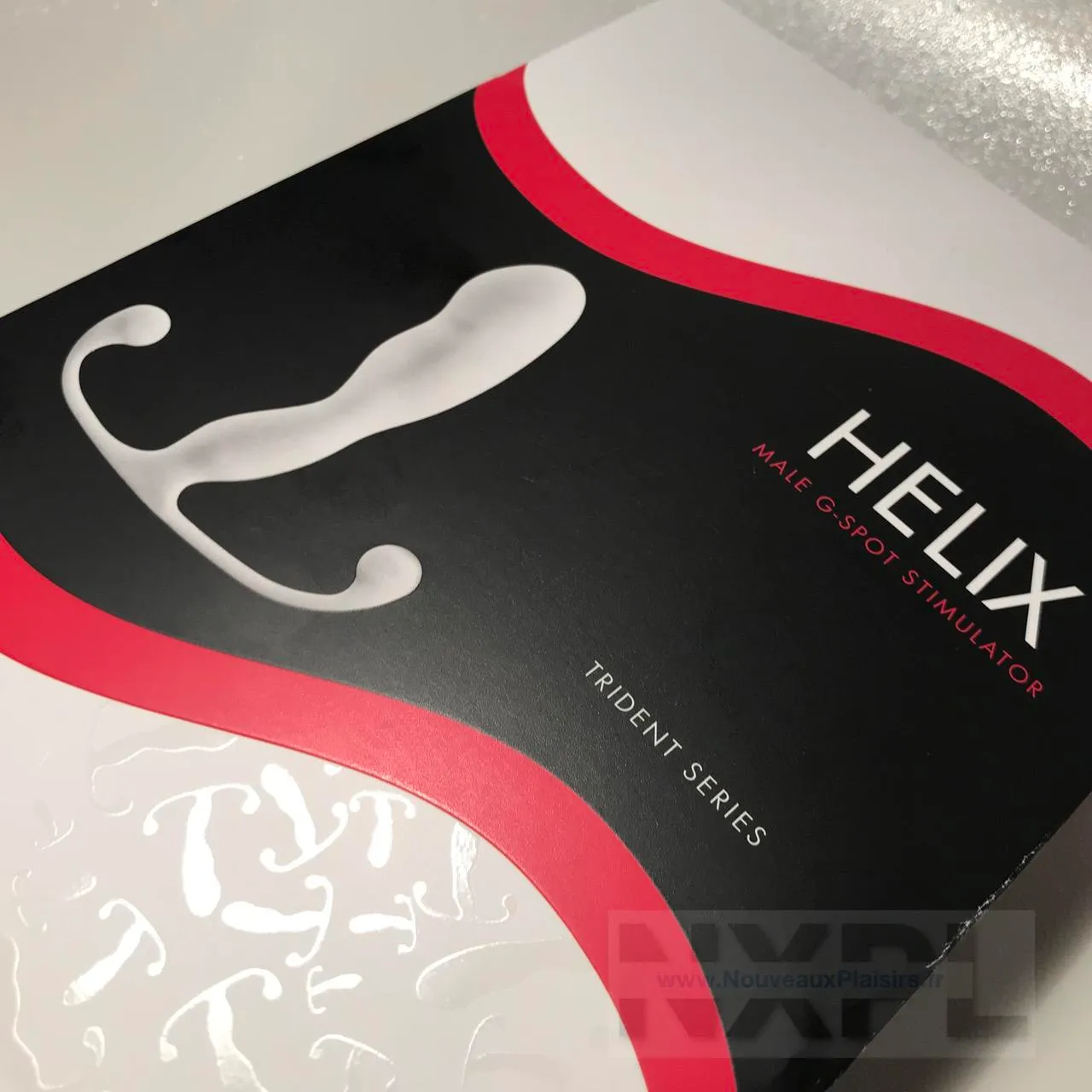 Boîte d'emballage décorée du masseur Aneros Helix Trident