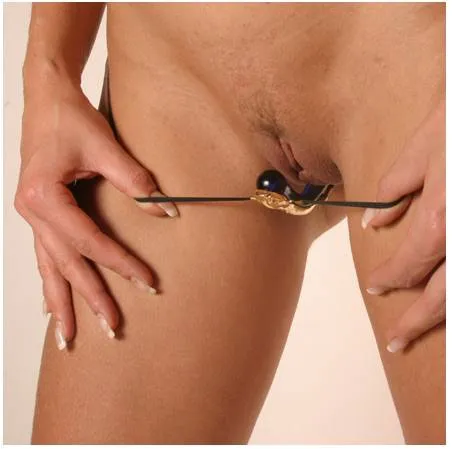 Détail du bijou Nectar de Jouissance Or en situation