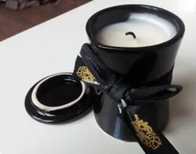 Test de la bougie de massage affolante YesforLov : un éveil des sens