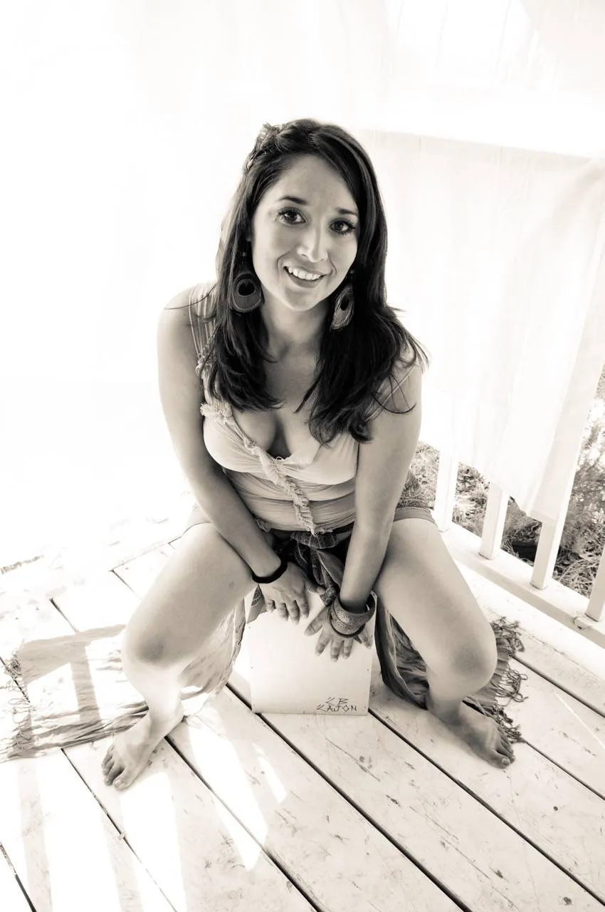 Amazone sur mon cajon, je suis à toi encore une fois