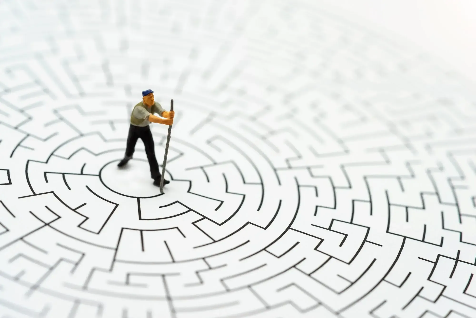 difficultés, polyamour, labyrinthe