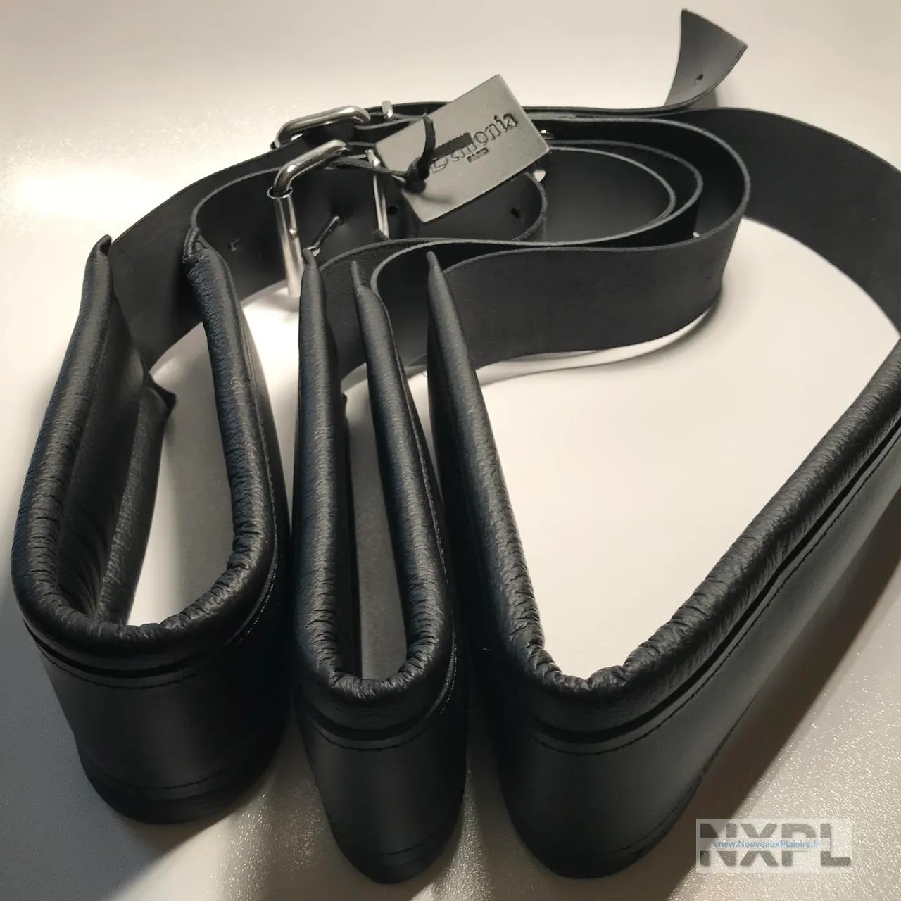 nxpl contraintes cuisses cou demonia 02