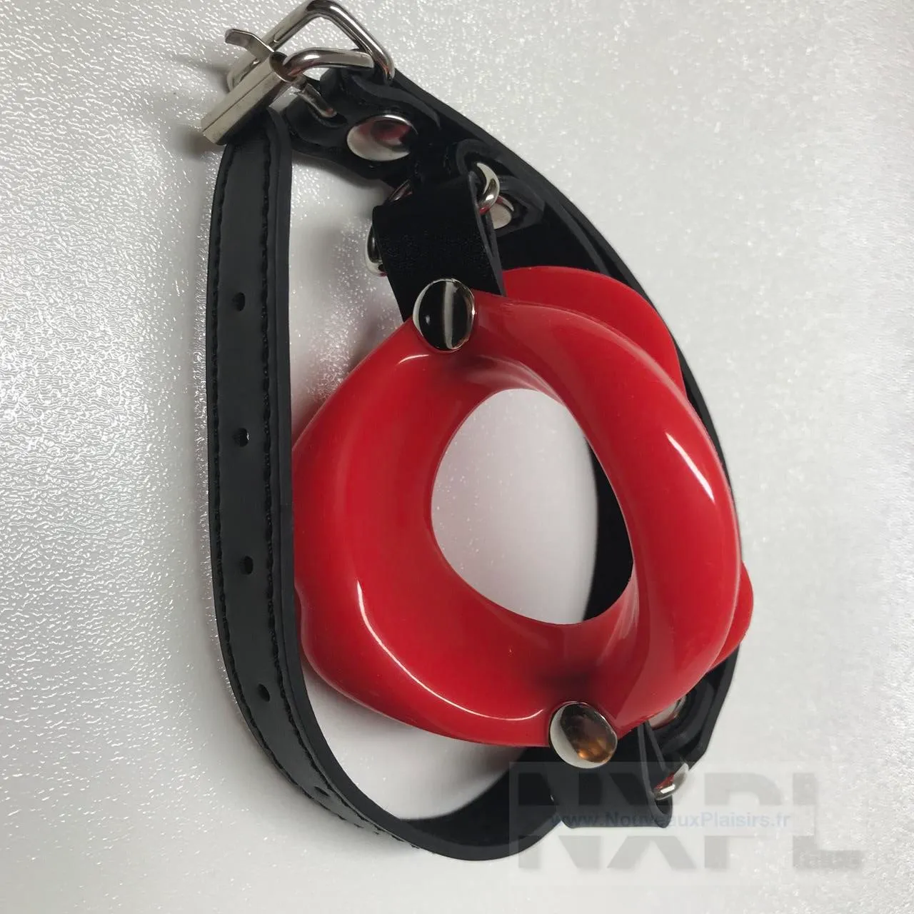 nxpl dildok baillon levres rouge 05