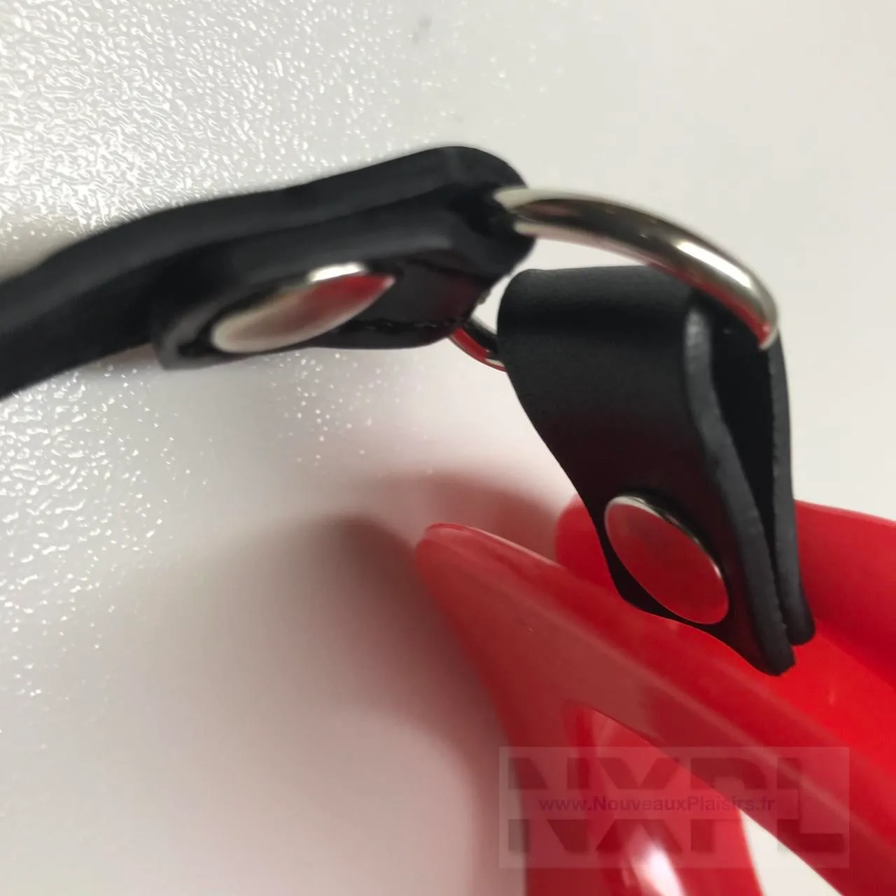 nxpl dildok baillon levres rouge 08