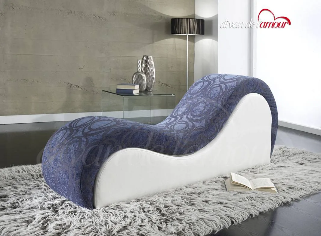 NXPL-divan-de-lamour-le-modele-venus-02