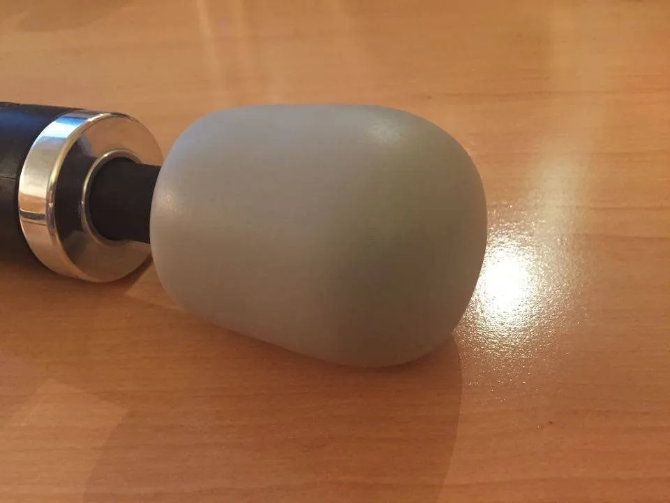 Détail du revêtement doux de la tête du Doxy Wand Massager