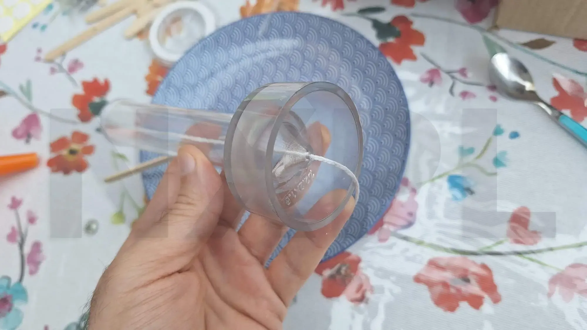 nxpl fabrication bougie basse temperature bdsm 04