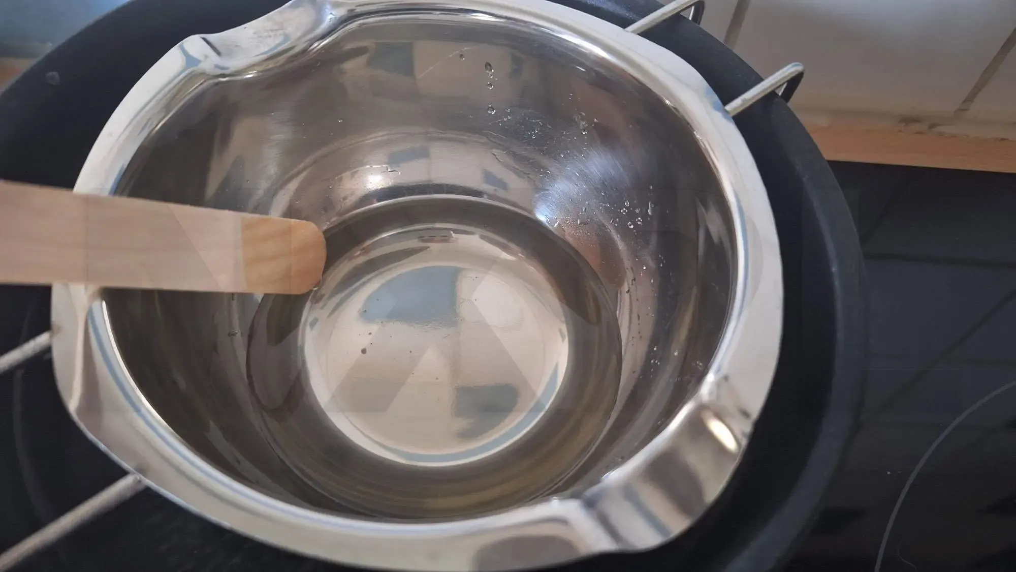 nxpl fabrication bougie basse temperature bdsm 11