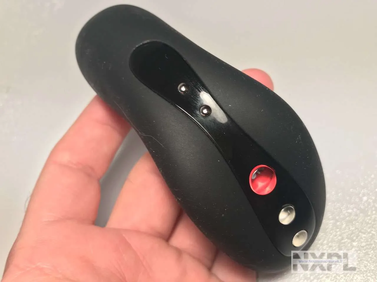 Test du stimulateur clitoridien Fun Factory Laya 2 Blackline