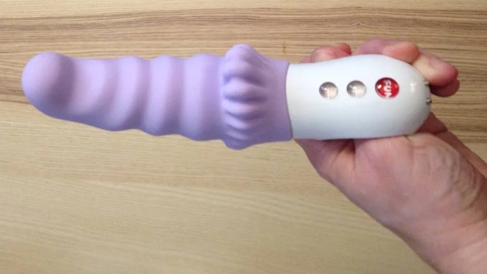 Vue détaillée des boutons de contrôle du Fun Factory Moody G5