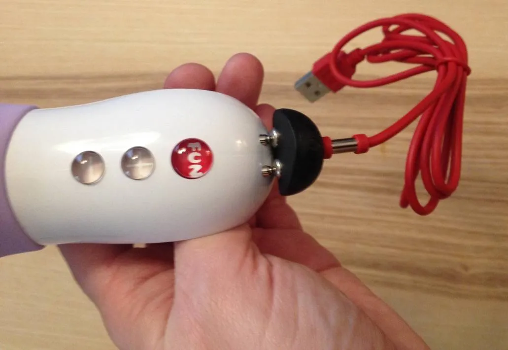 Système de charge aimanté Click'N Charge du Fun Factory Moody G5