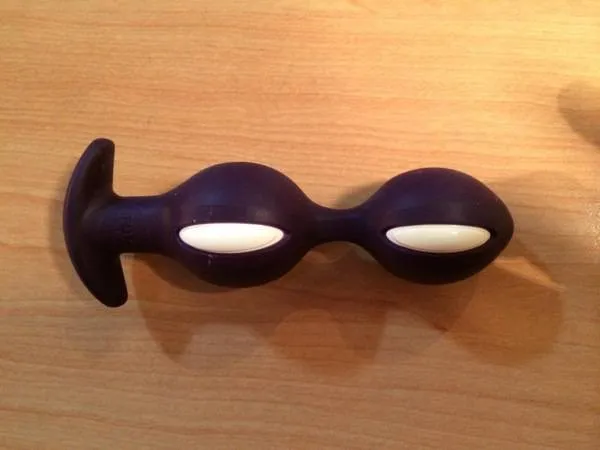 Test du plug anal B Balls de Fun Factory