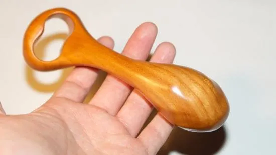 Prise en main du godemichet l'Orchidée