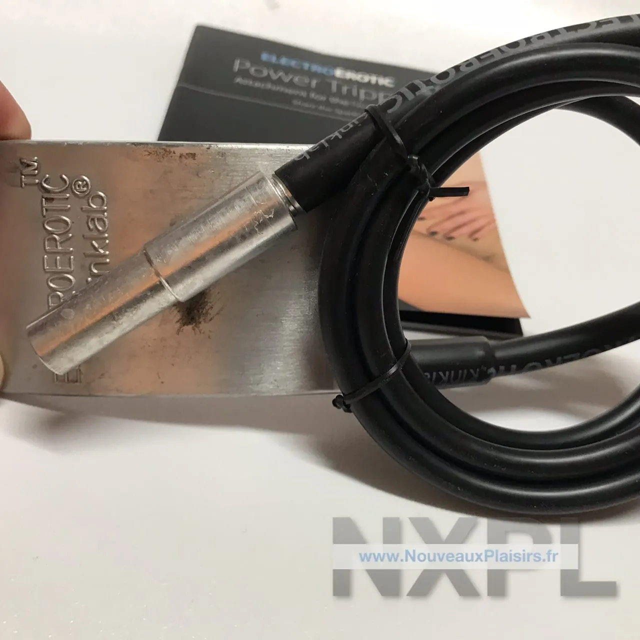 Test du Kinklab Power Tripper, extension du Neon Wand - NXPL