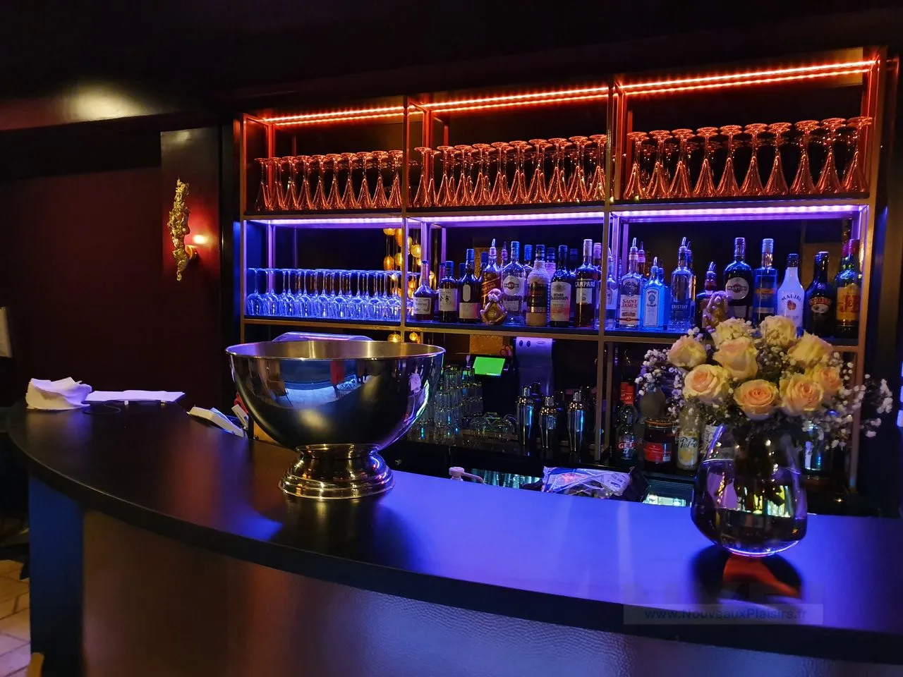 Exploration du bar / restaurant / club libertin Le Secret