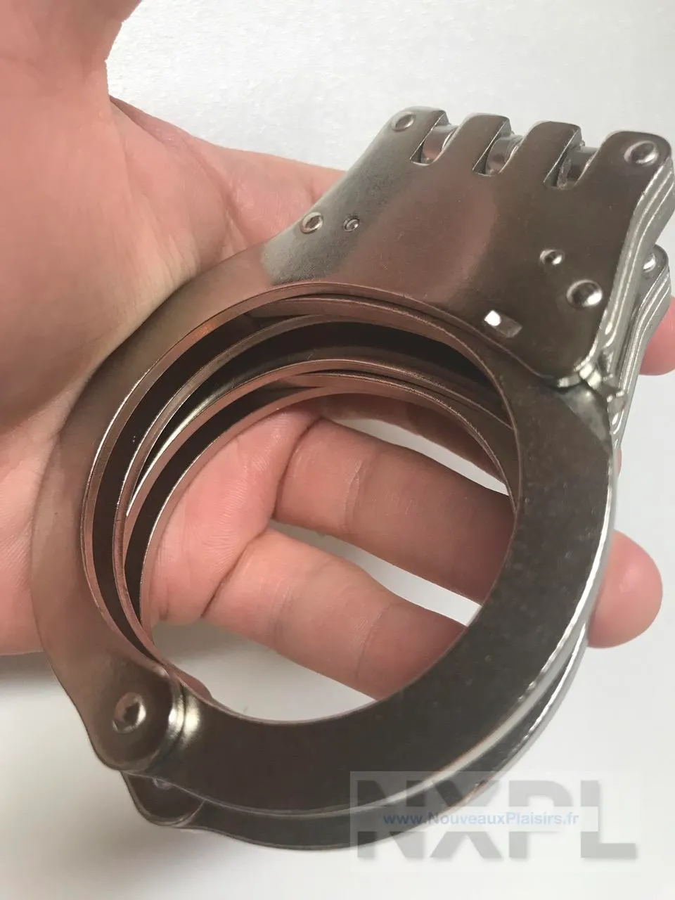 nxpl menottes charnieres rimba 07