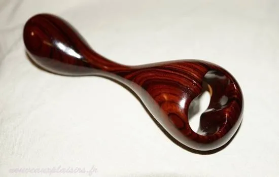 Le Nobessence Fling m'a tuée ! Test d'un sextoy en bois précieux