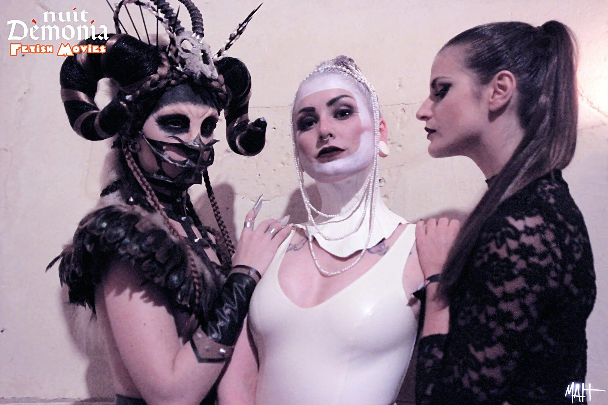 Ambiance et tenues fetish lors de la Nuit Dèmonia 2015