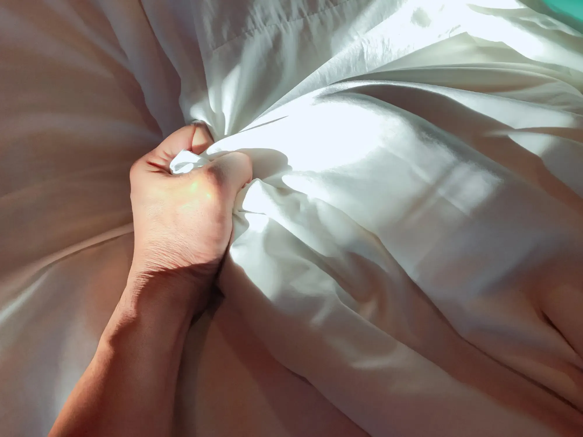 La courbe des orgasmes masculins : comprendre le plaisir multi-orgasmique