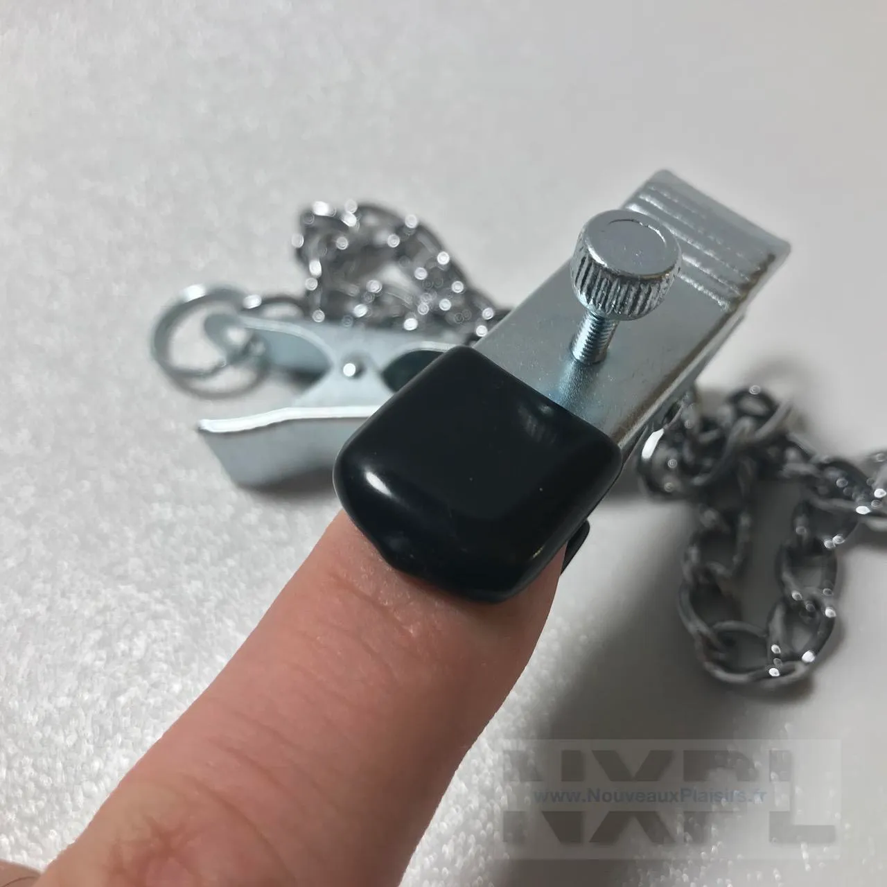 nxpl pinces a seins larges demonia 09