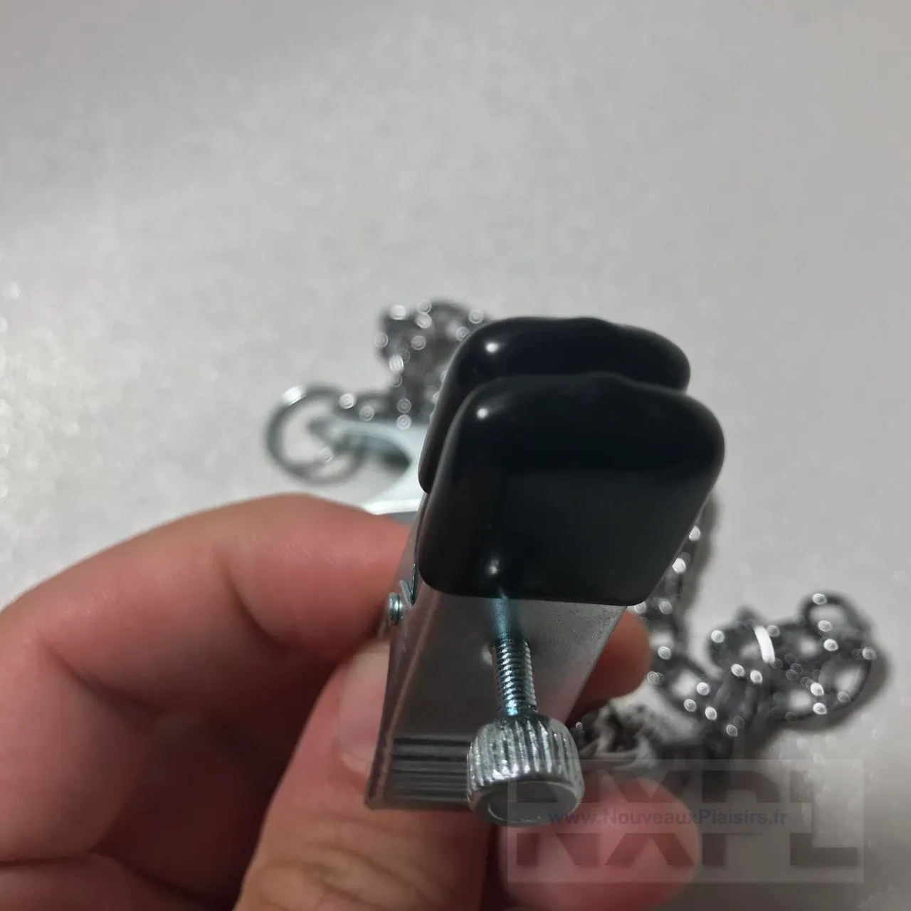 nxpl pinces a seins larges demonia 10