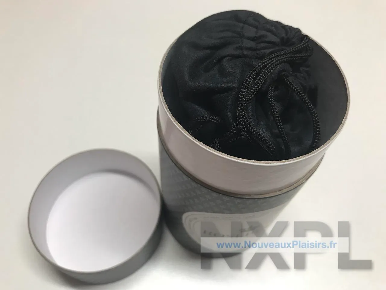 Plug Rosebuds Whipbud en acier poli avec ses lanières de cuir marron