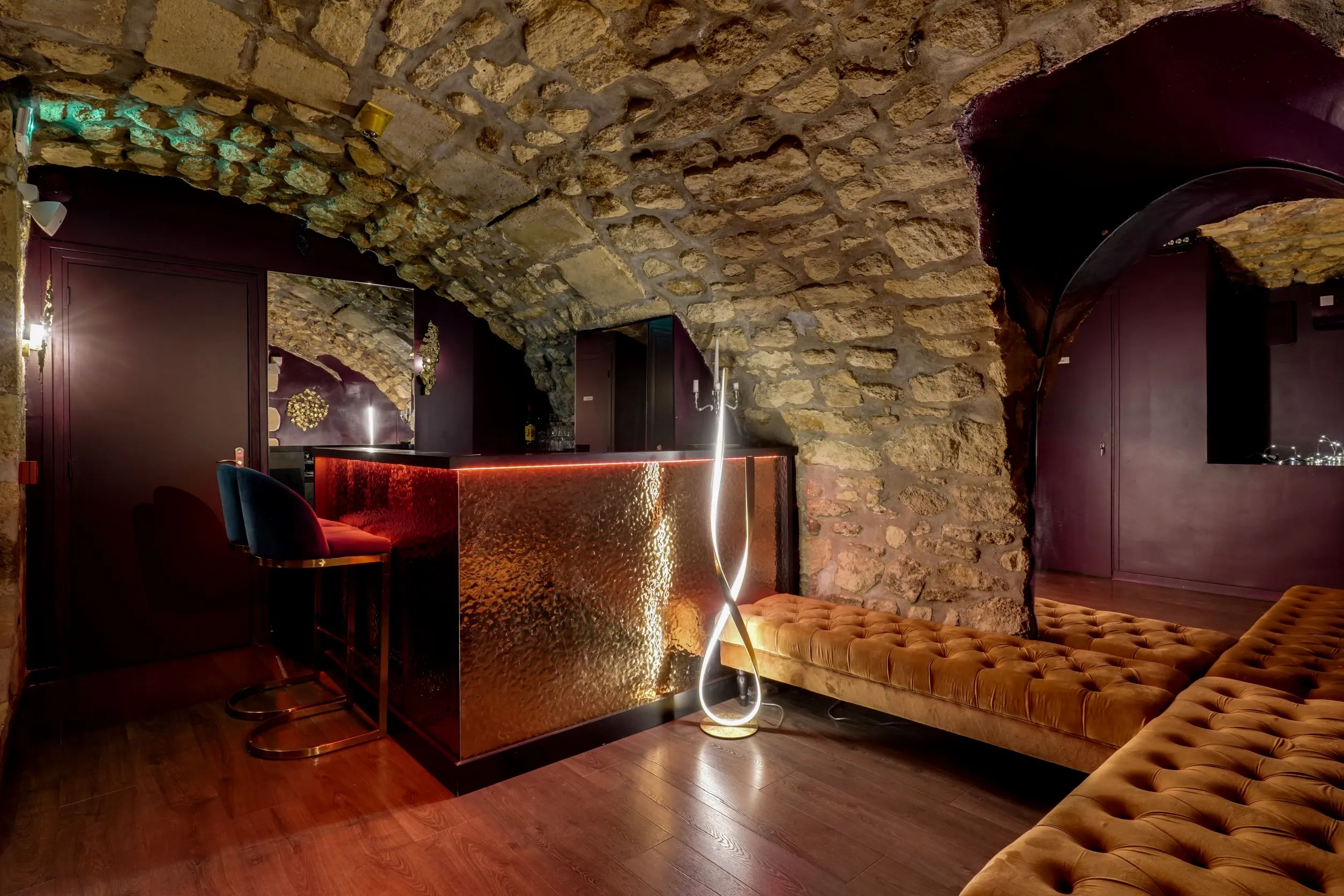 Retour au club libertin Le Secret