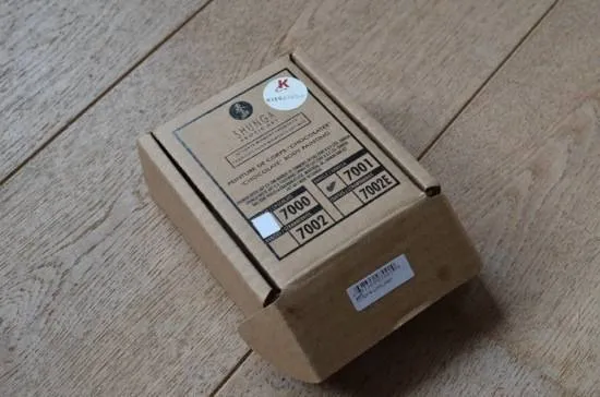 Bouteille et pinceau de la peinture corporelle Shunga Vanille Chocolat