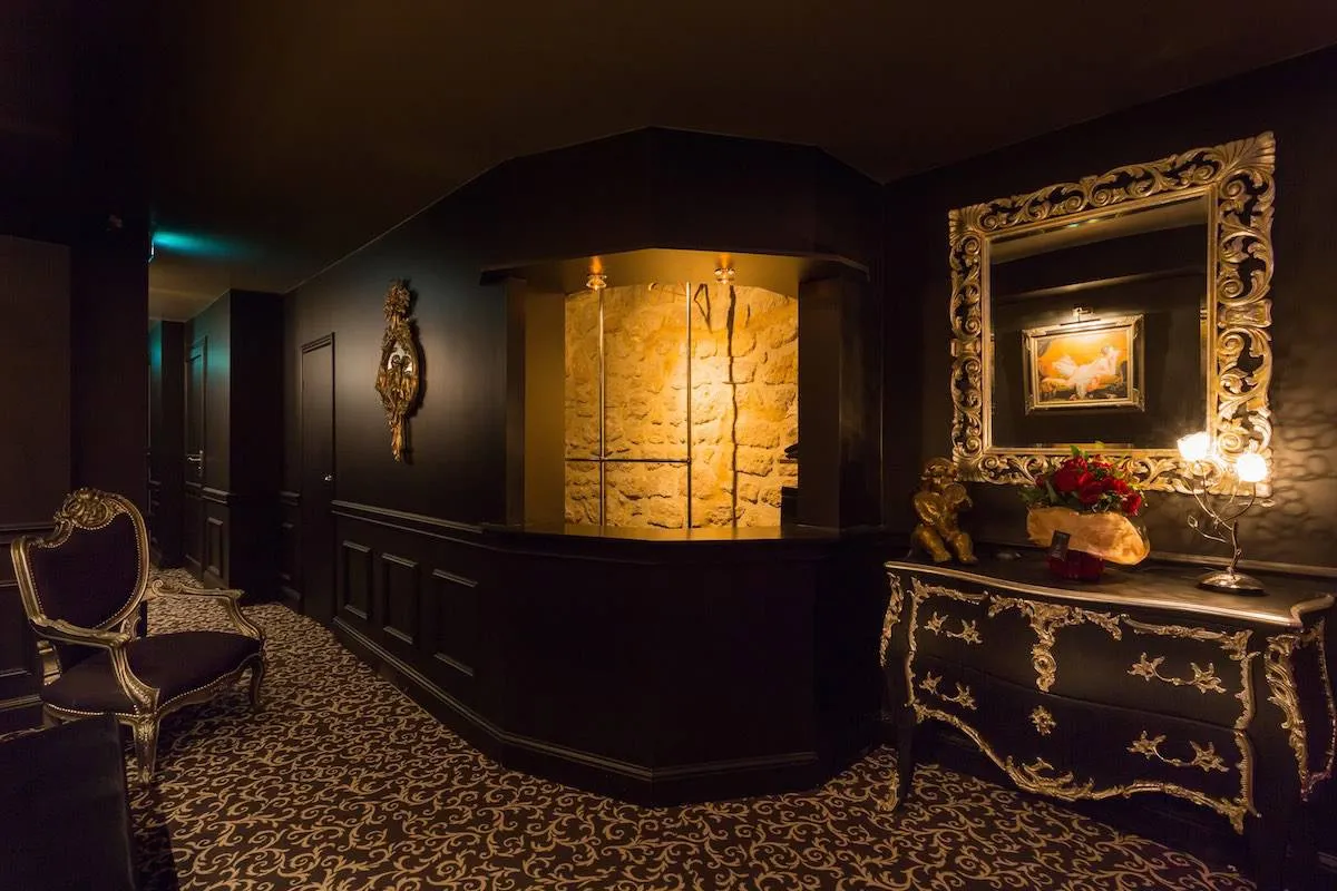 nxpl taken club libertin 02