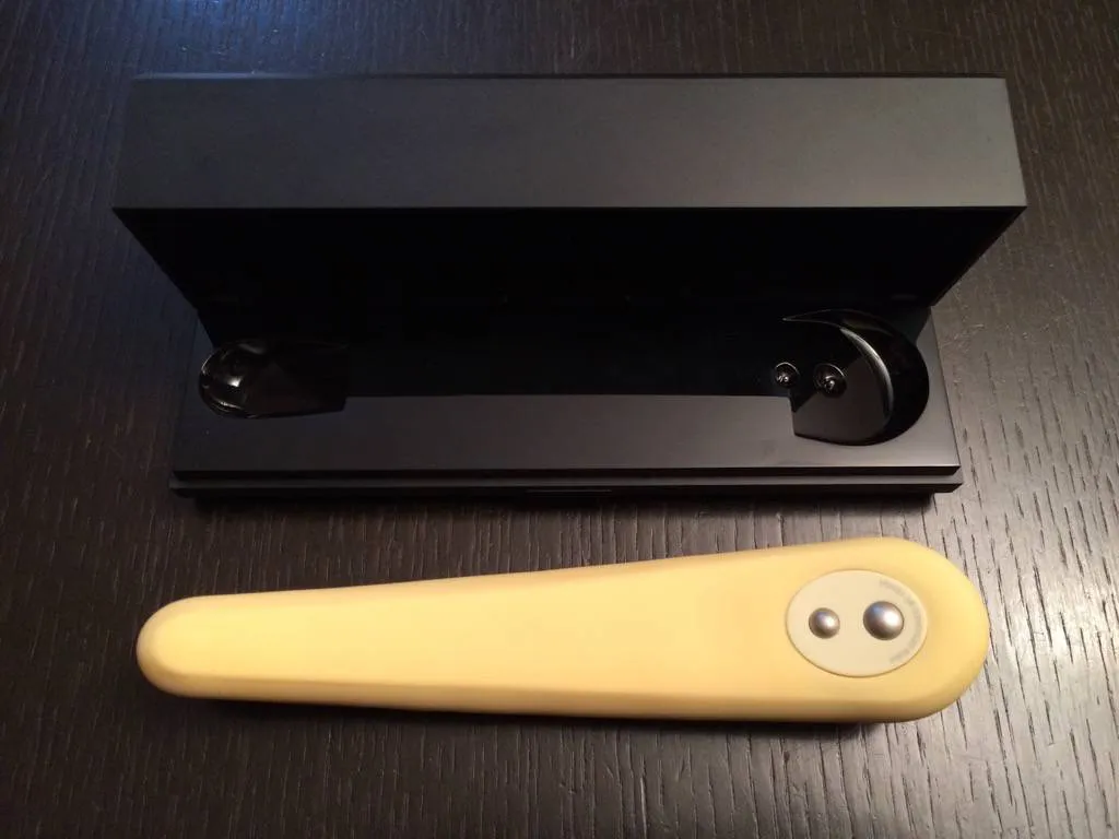 Le dessus du Mikazuki et les boutons de commandes