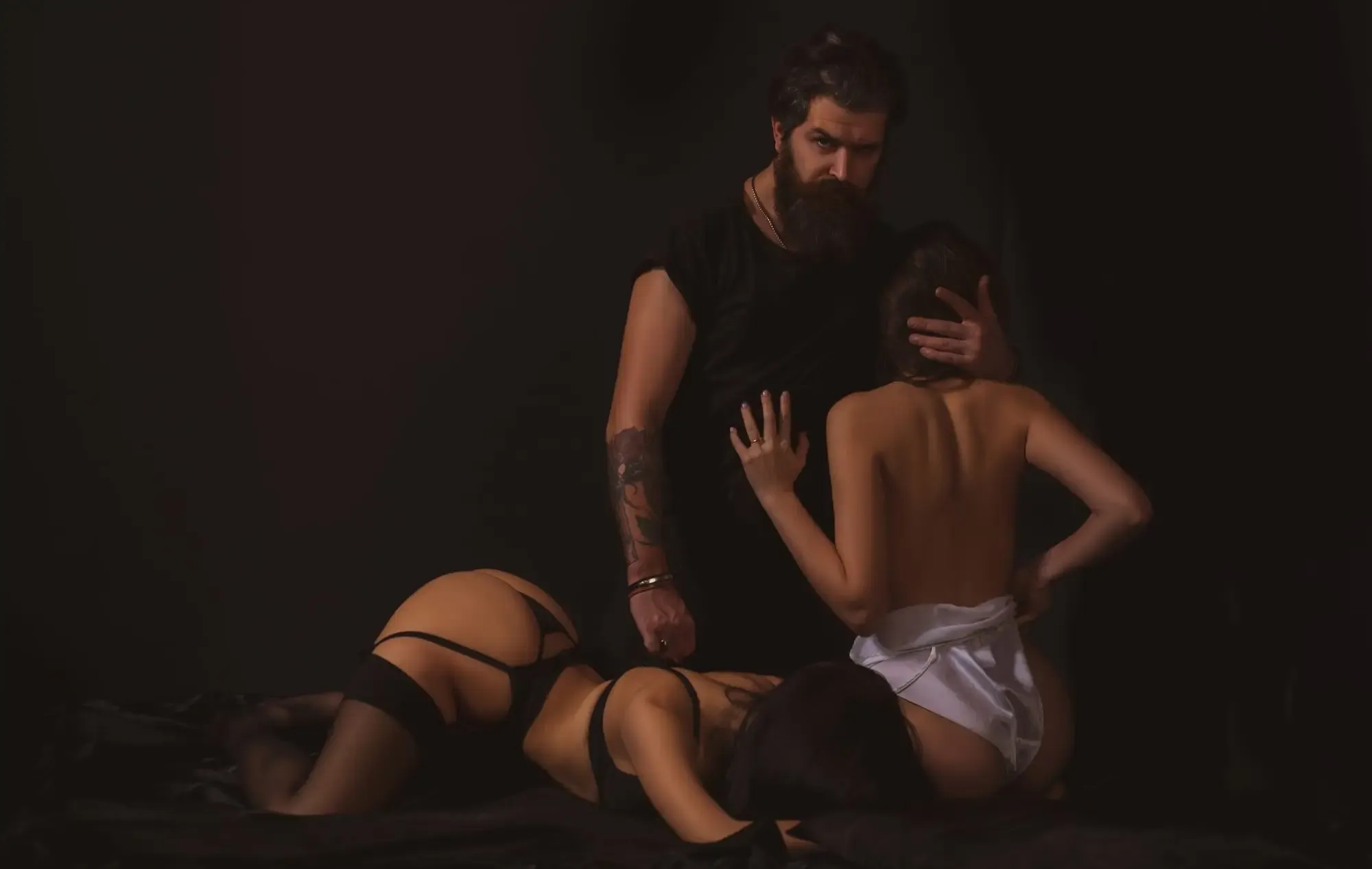 L'invitée, du sexe et des besoins naturels (Partie 3)