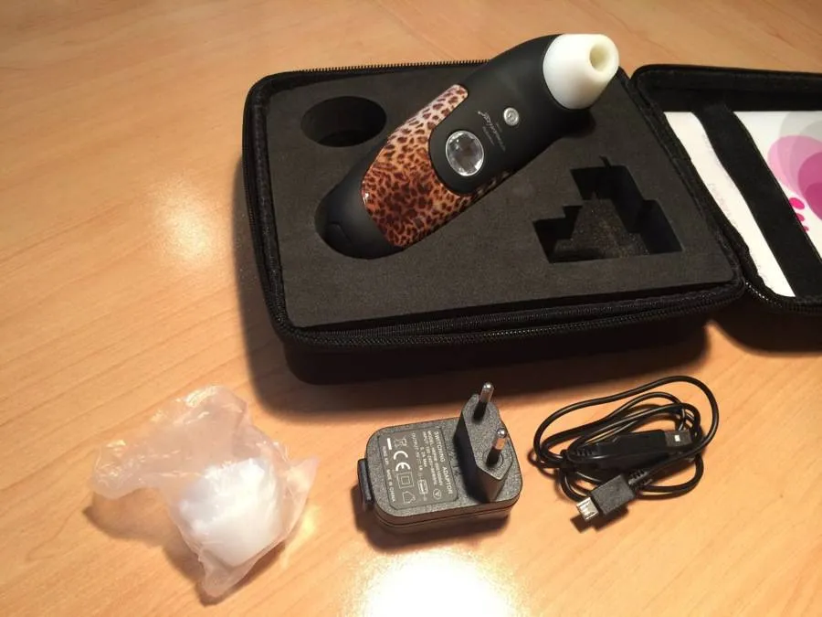 Contenu complet du coffret Womanizer W100