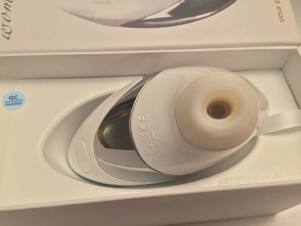 nxpl womanizer w500 blanc 04