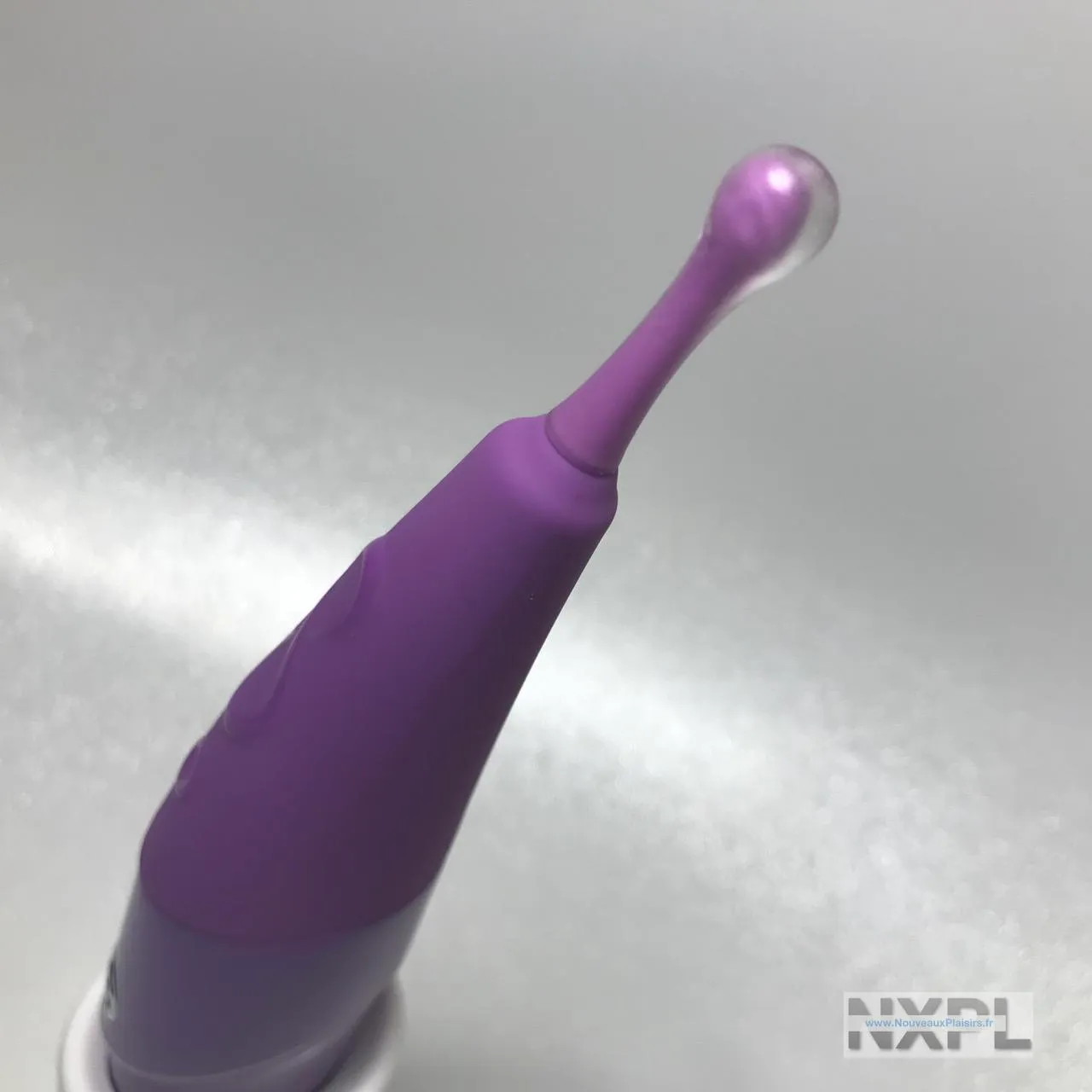 nxpl zumio caress 02