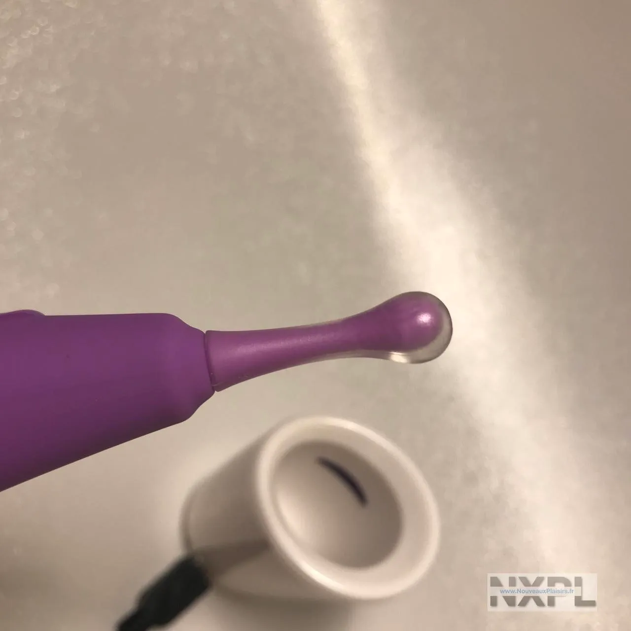 Le Zumio Caress utilisé pour l'exploration corporelle