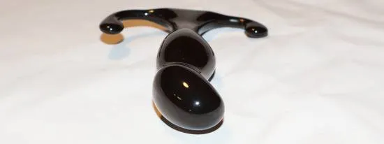 Gros plan sur la tête ergonomique du stimulateur Aneros Progasm Jr