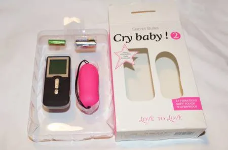 Contenu de la boîte du Love To Love Cry Baby 2