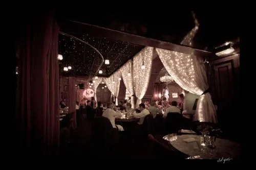 Vue de la salle principale du Secret Square