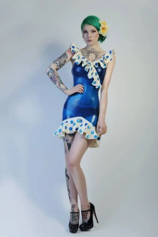 Découverte de Mademoiselle Ilo, une créatrice Française de tenues Latex et Fetish sublimes - NXPL